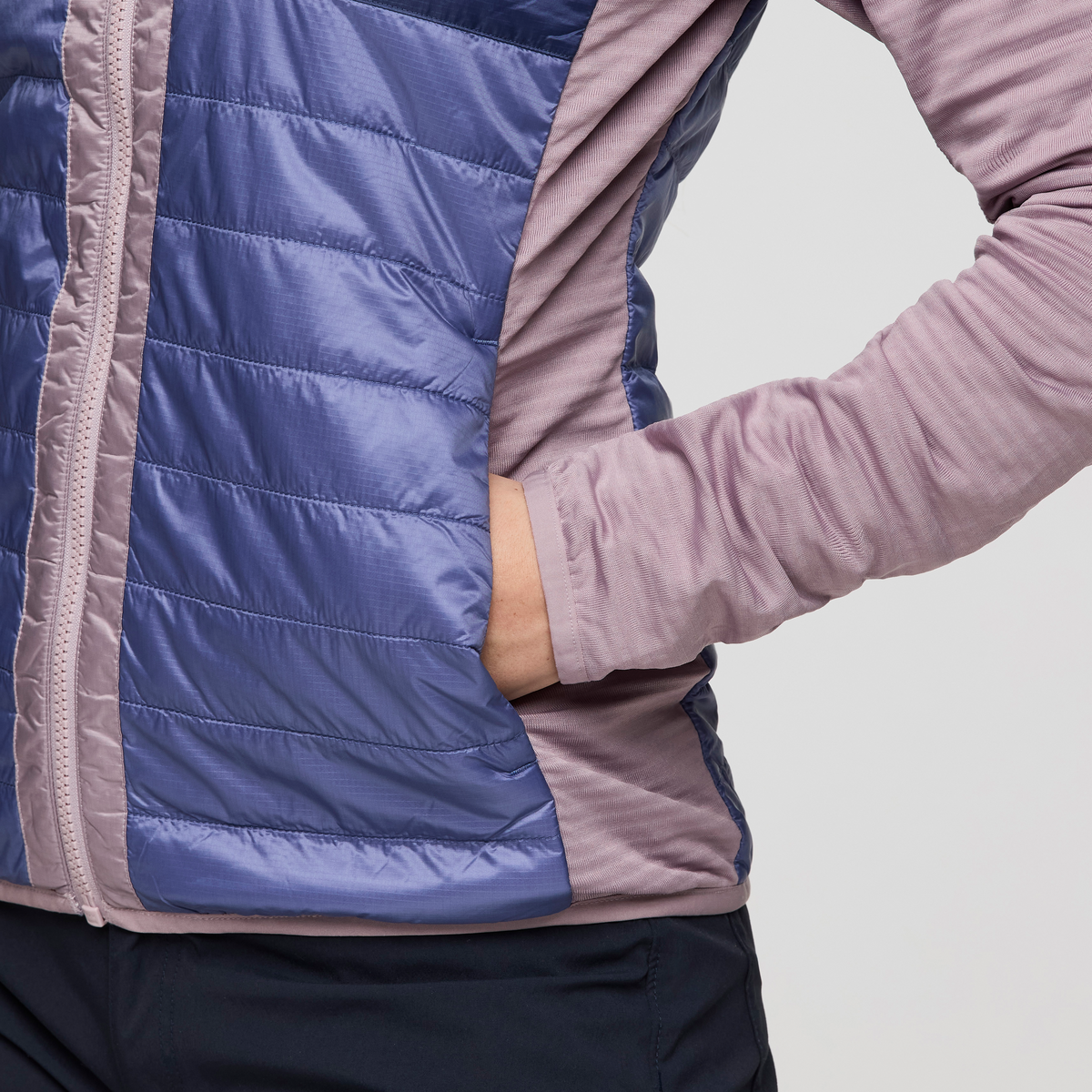 Capa Hybrid Insulated Hooded Jacket - Women's - Image 15
