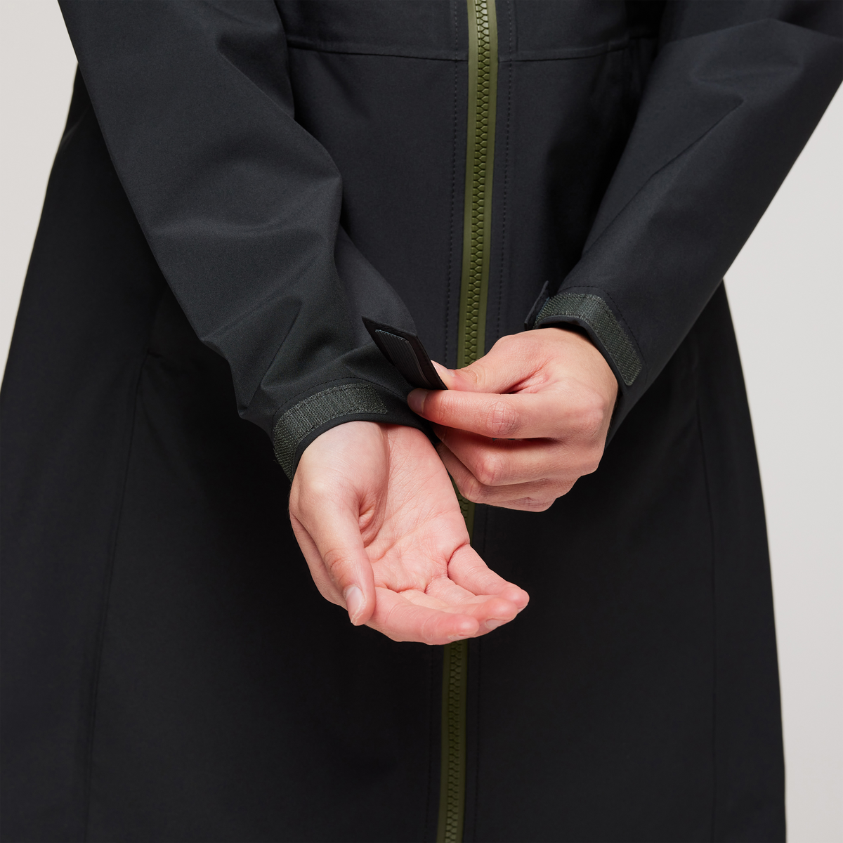Cielo Rain Trench - Women's - Image 24